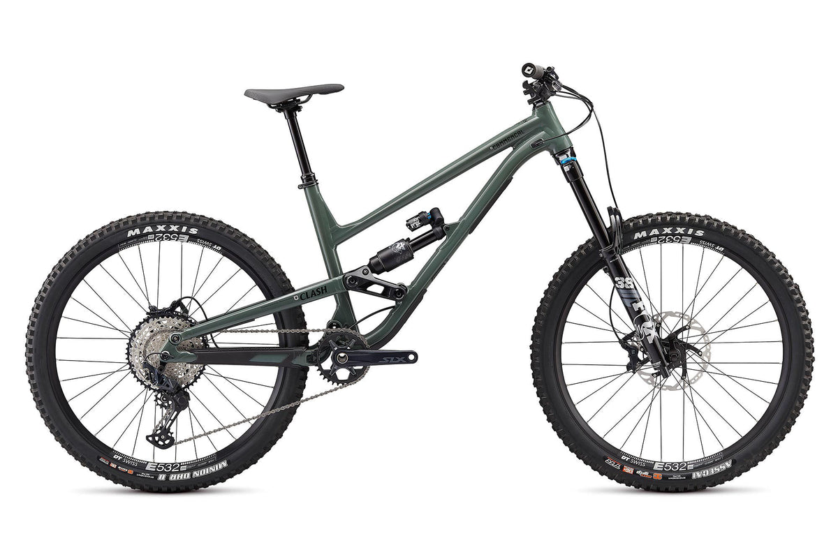 Commencal Clash Essential Keswick Green