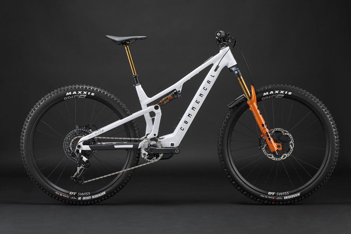 Commencal T.E.M.P.O. Power Signature Eagle 90 2026