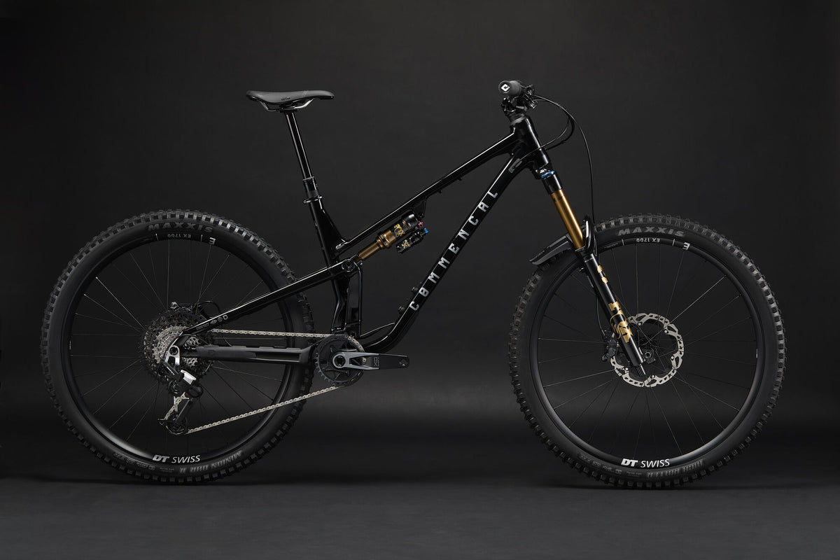 Commencal Meta V5 Signature Pure Black 2027