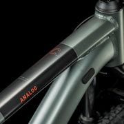 BICICLETA CUBE ANALOG FLASHGREY´N´RED