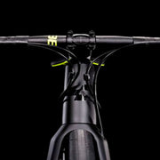 BICICLETA CUBE ATTAIN RACE BLACK´N´WHITE