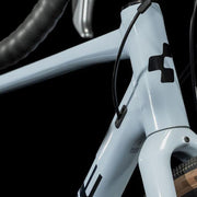 BICICLETA CUBE NUROAD SKYGREY´N´BLACK