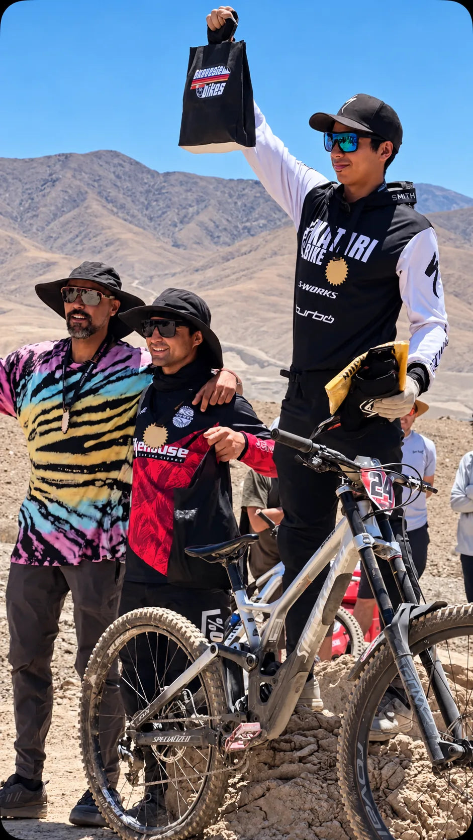 Comunidad ciclista BikeHouse en campeonato regional